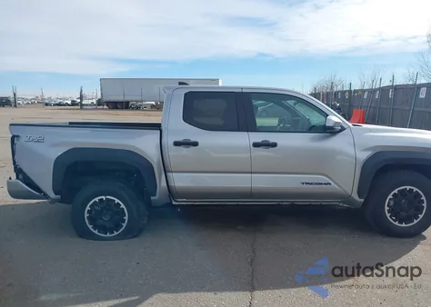 2024 Toyota Tacoma Double Cab z USA, uszkodzony, nr VIN 3TMLB5JNXRM020944